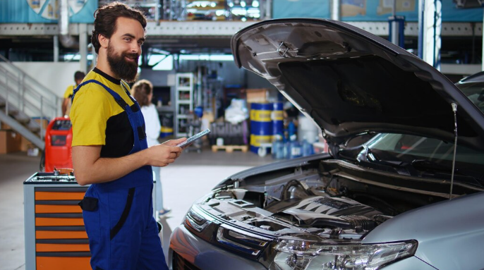 How Does Automatic Gearbox Servicing Work in Modern Car Models