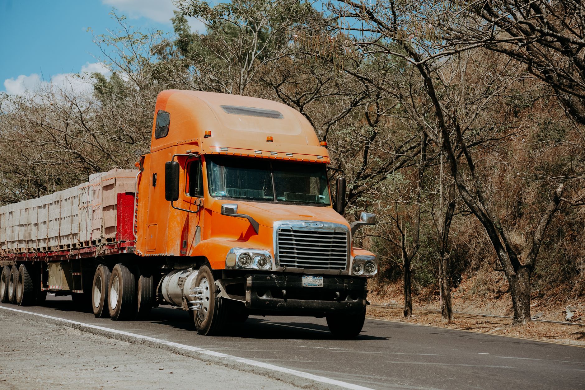 What makes a good reach truck trainer?